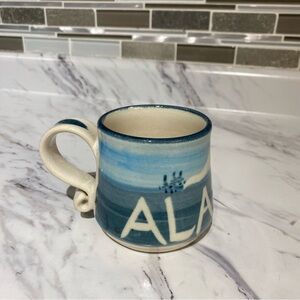 Vintage Alaska Pottery Mug handmade signed‎